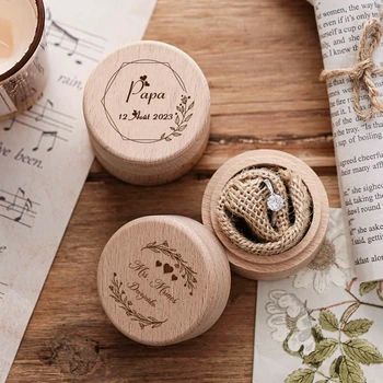 Персонални дървена кръгла кутия за пръстени с гравирани за сватба, произведено по поръчка предложение, подаръци за годишнина, за обладательницы пръстен с гравиран за нея